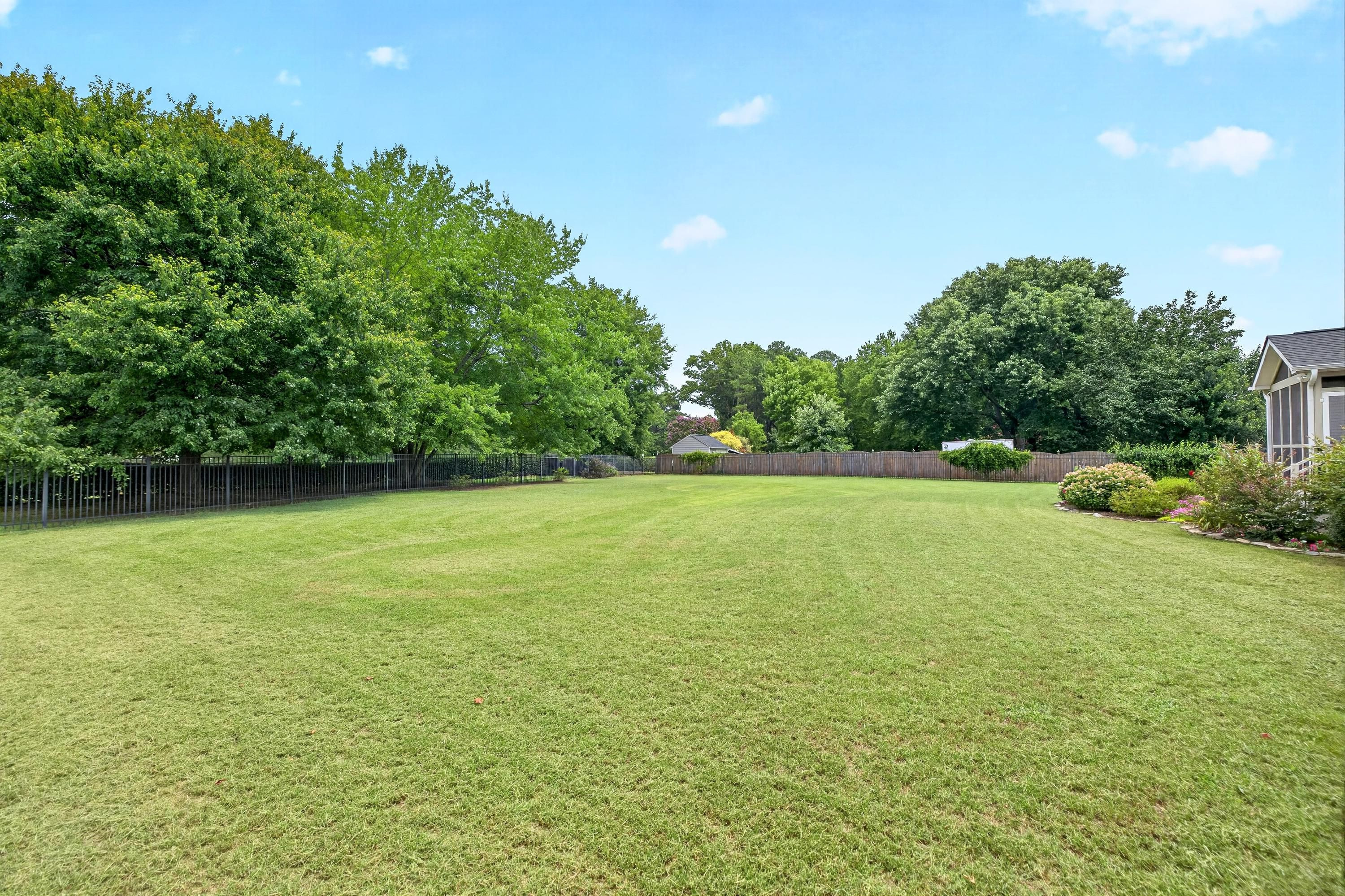 3024 Whitehart Lane Property Photo 82
