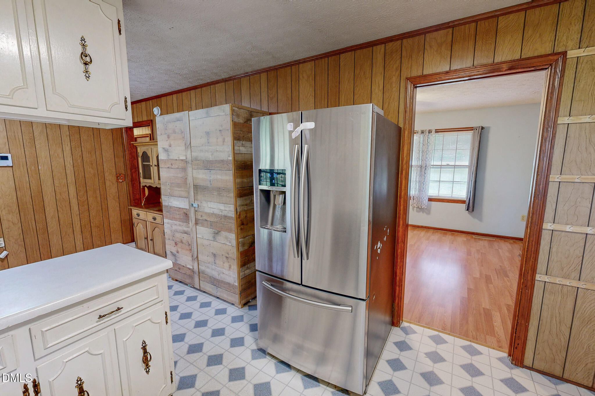 2072 Edwin Robertson Road Property Photo 13