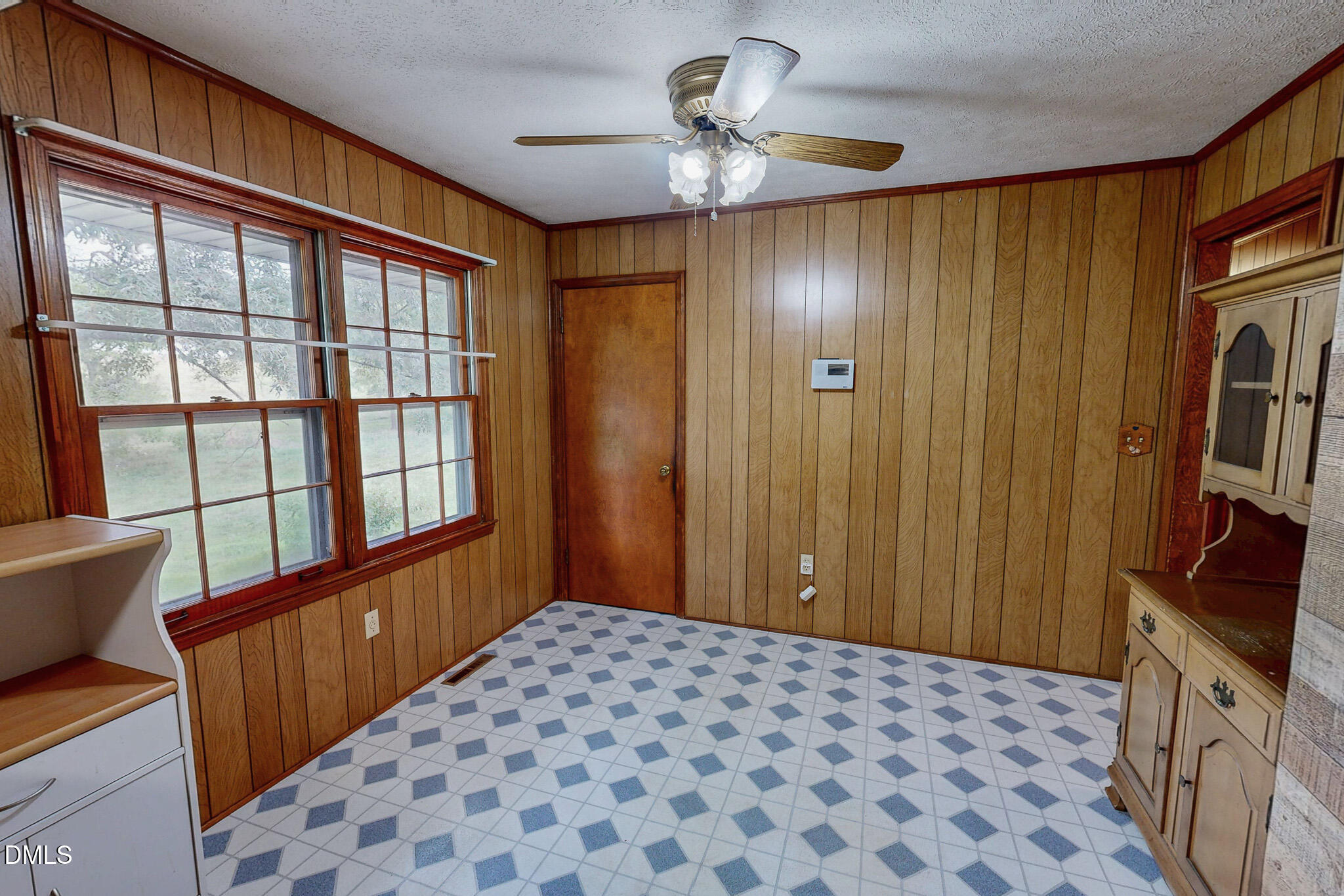 2072 Edwin Robertson Road Property Photo 15