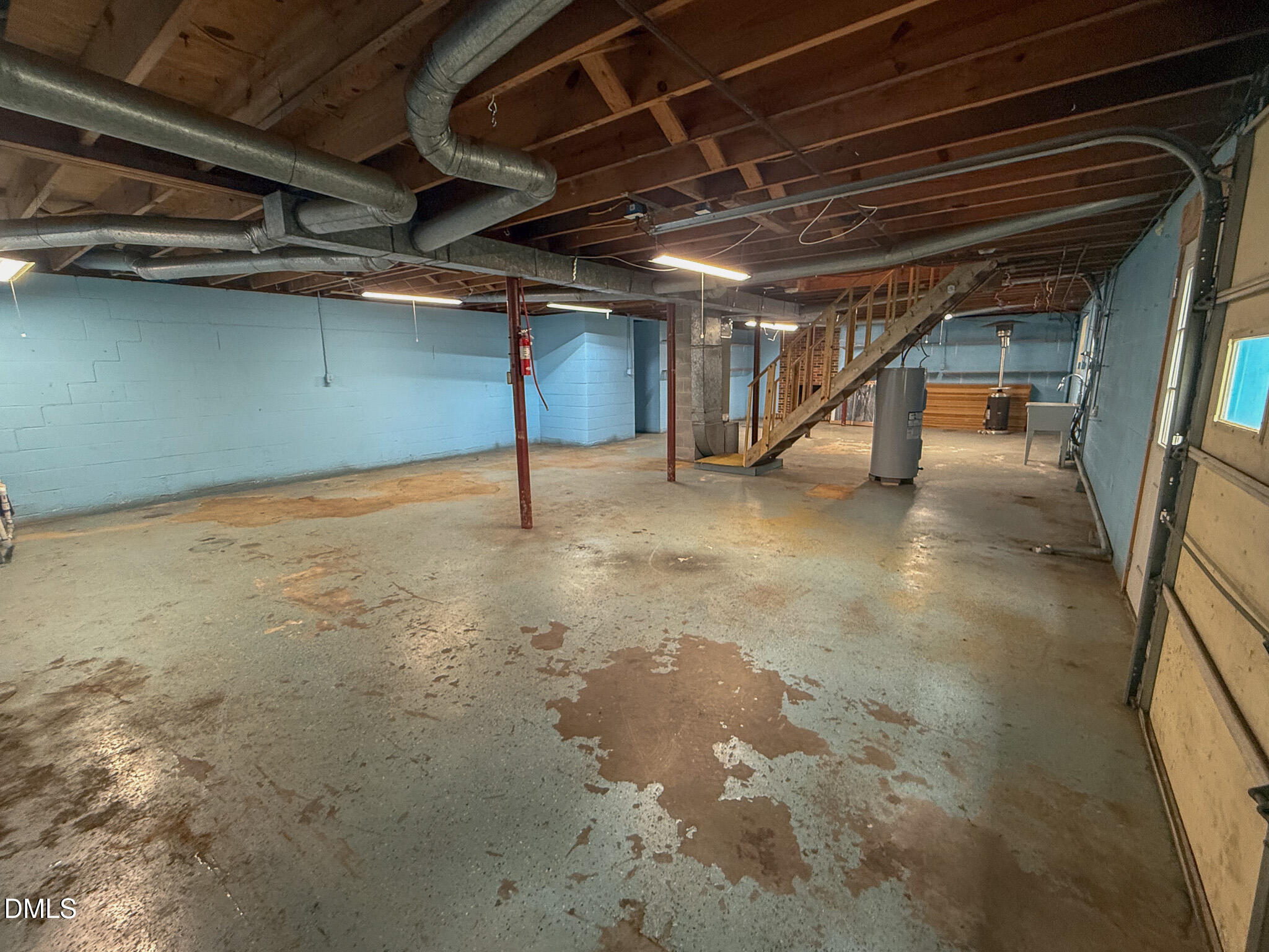 2072 Edwin Robertson Road Property Photo 25