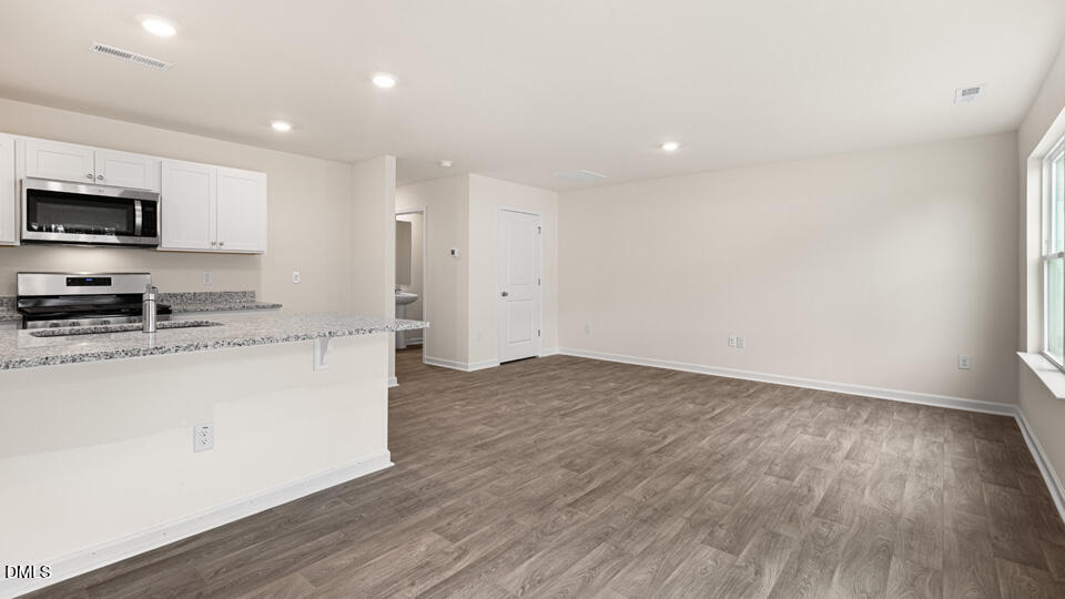 67 Bee Garden Court Property Photo 7