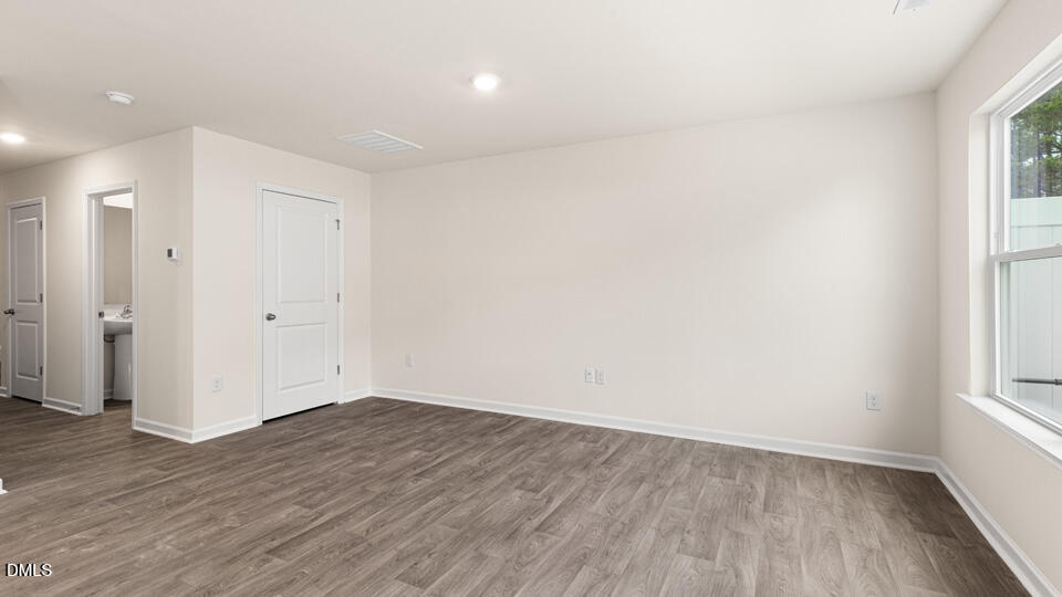 67 Bee Garden Court Property Photo 12