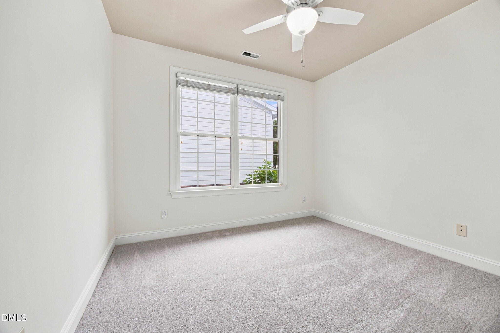 401 Waverly Hills Drive Property Photo 18