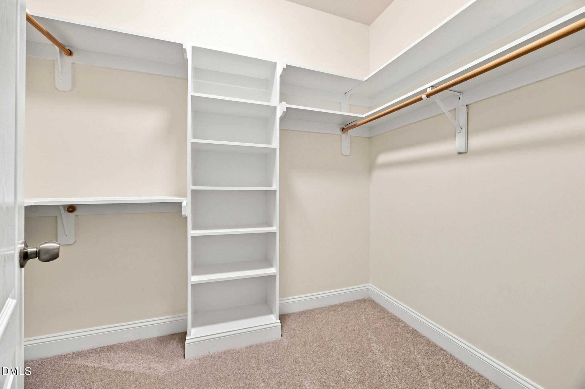 401 Waverly Hills Drive Property Photo 21