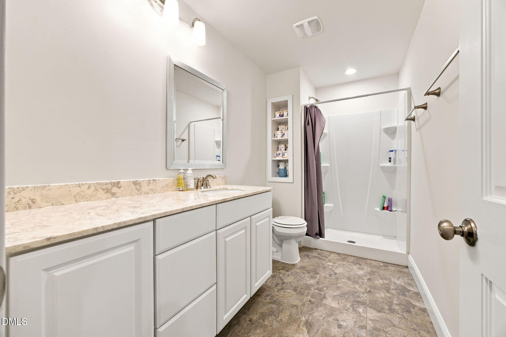 401 Waverly Hills Drive Property Photo 28