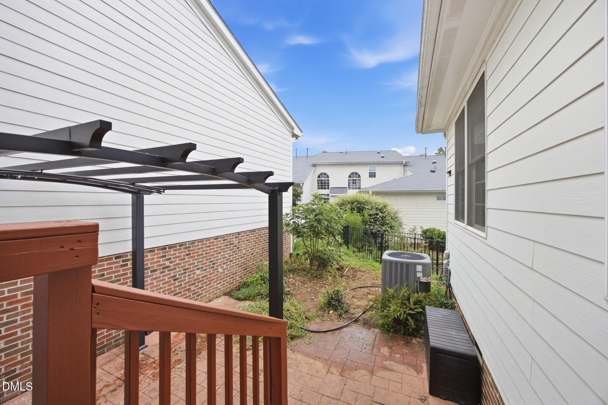 401 Waverly Hills Drive Property Photo 38