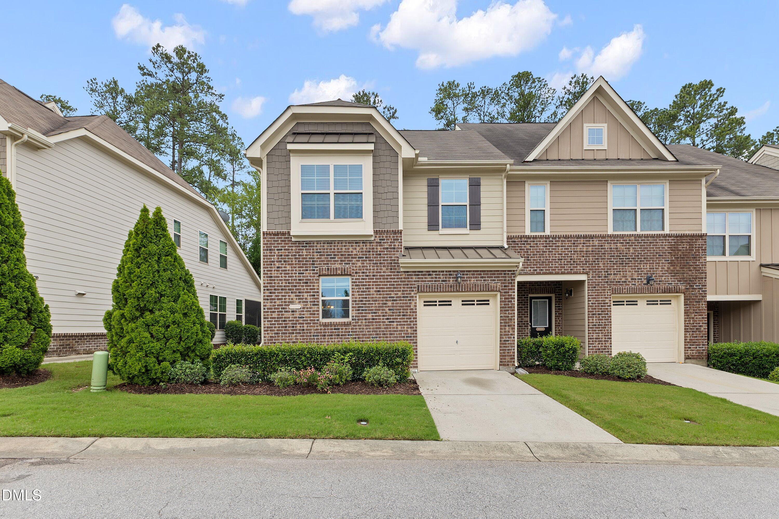 10017 Lynnberry Place Property Photo 6