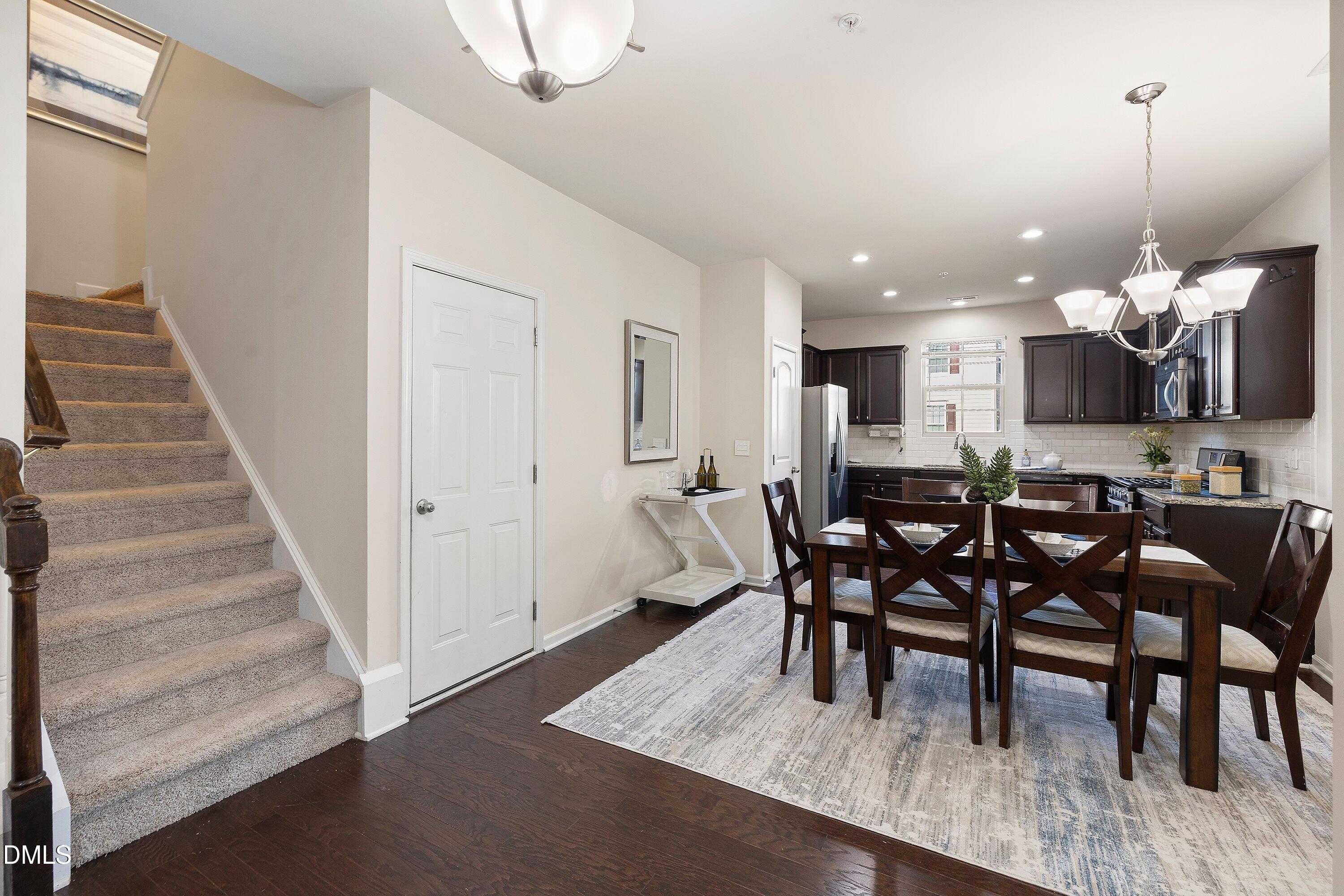 10017 Lynnberry Place Property Photo 11