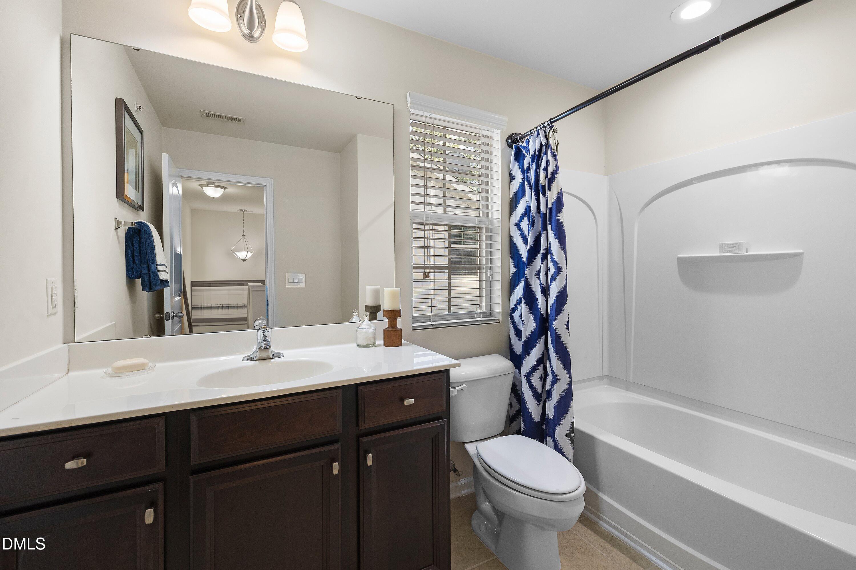 10017 Lynnberry Place Property Photo 27
