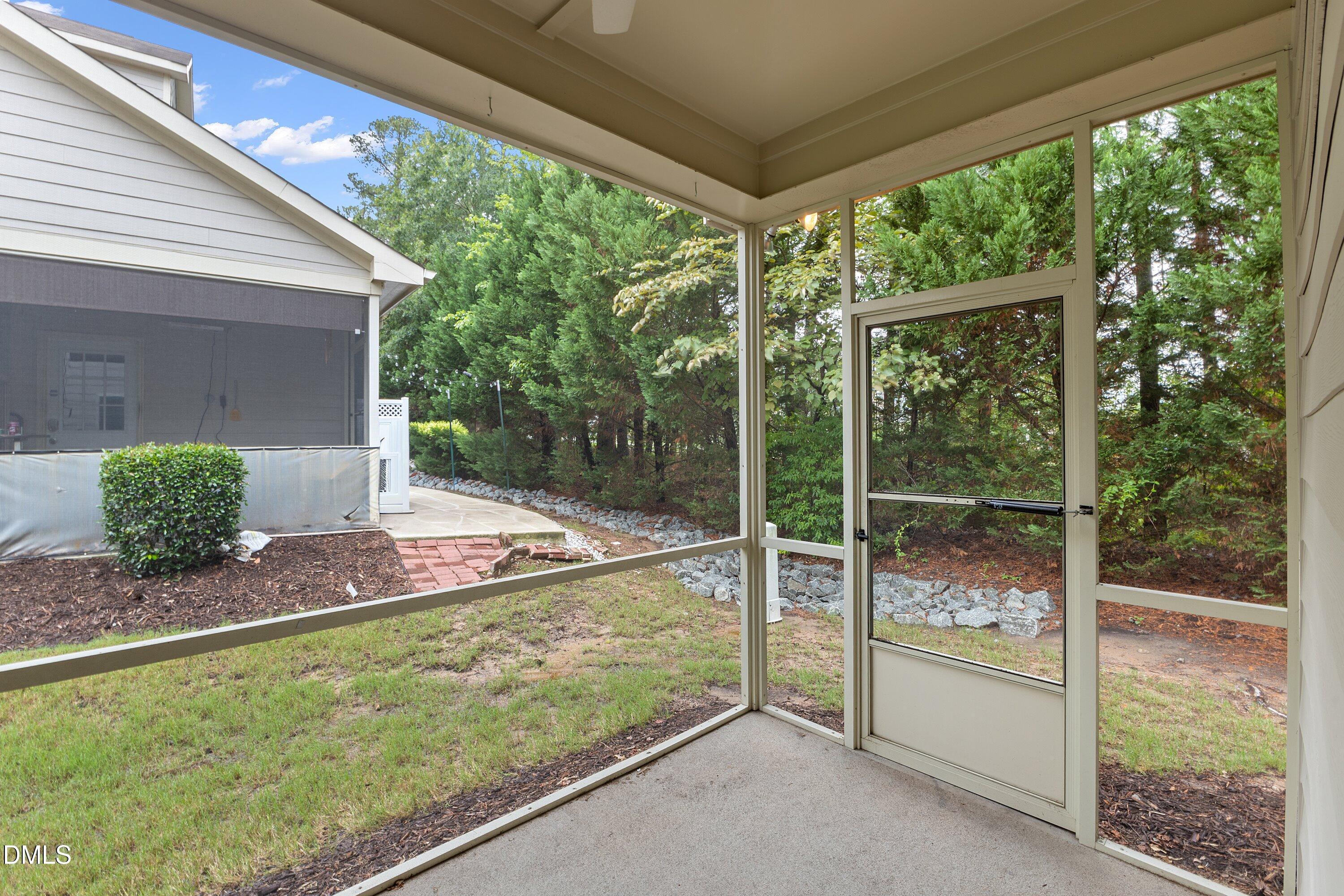10017 Lynnberry Place Property Photo 30