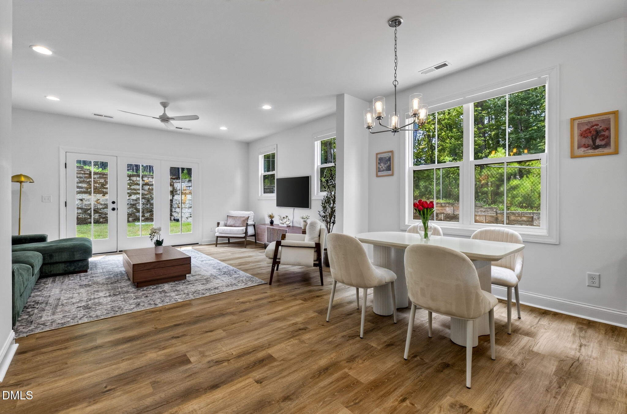 5631 Johnson Woods Court Property Photo 14