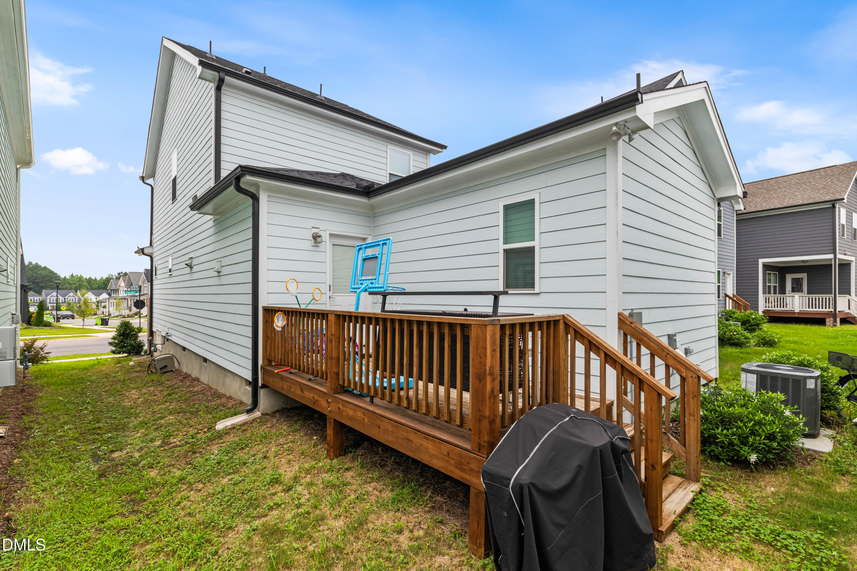 1740 Piney Falls Drive Property Photo 19