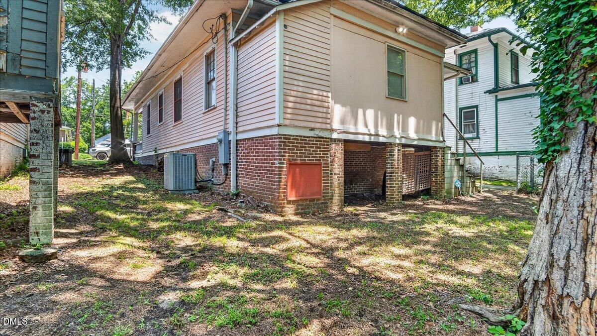 239 W Young Avenue Property Photo 30