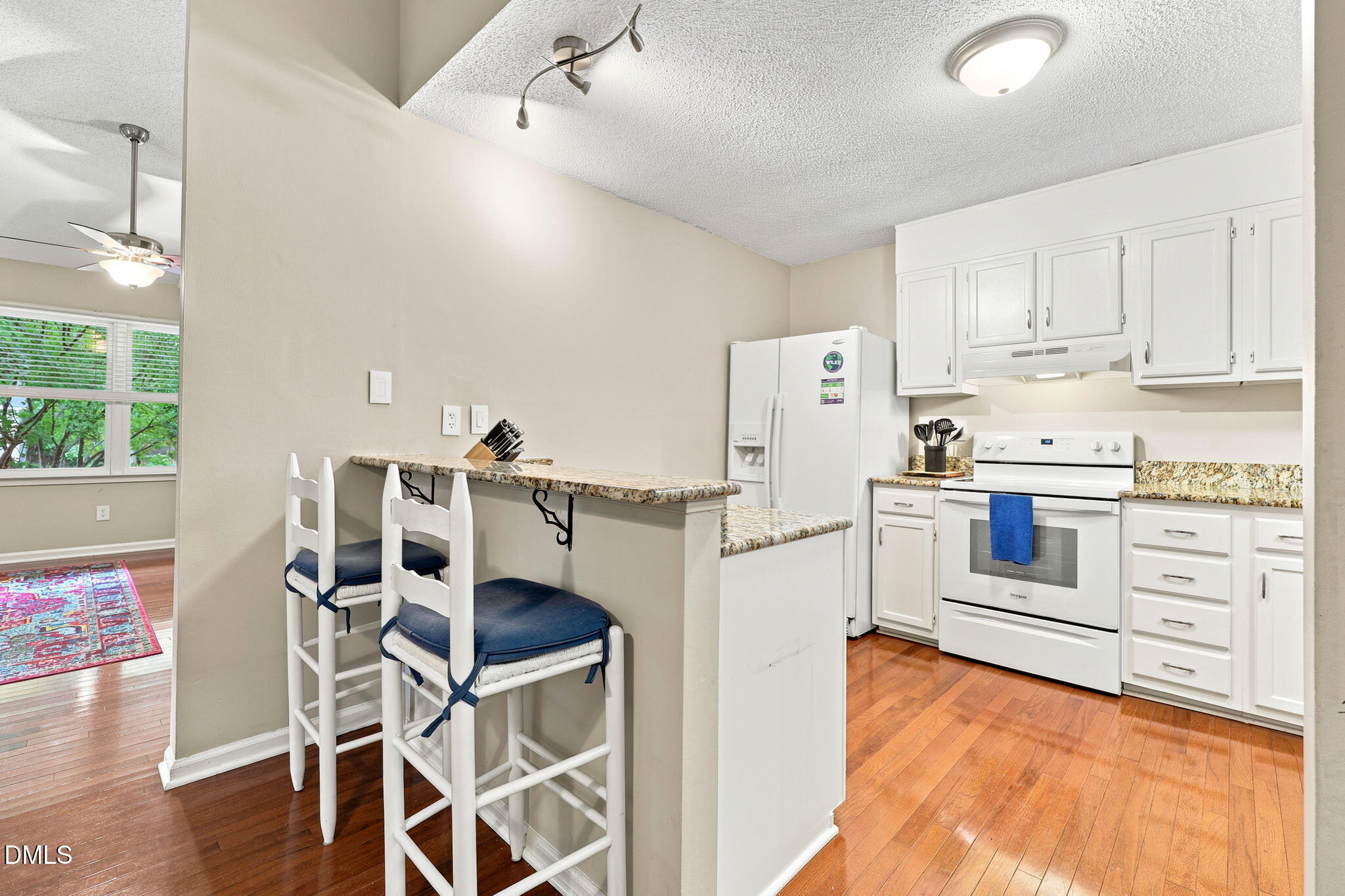 101 Cathedral Way Property Photo 17