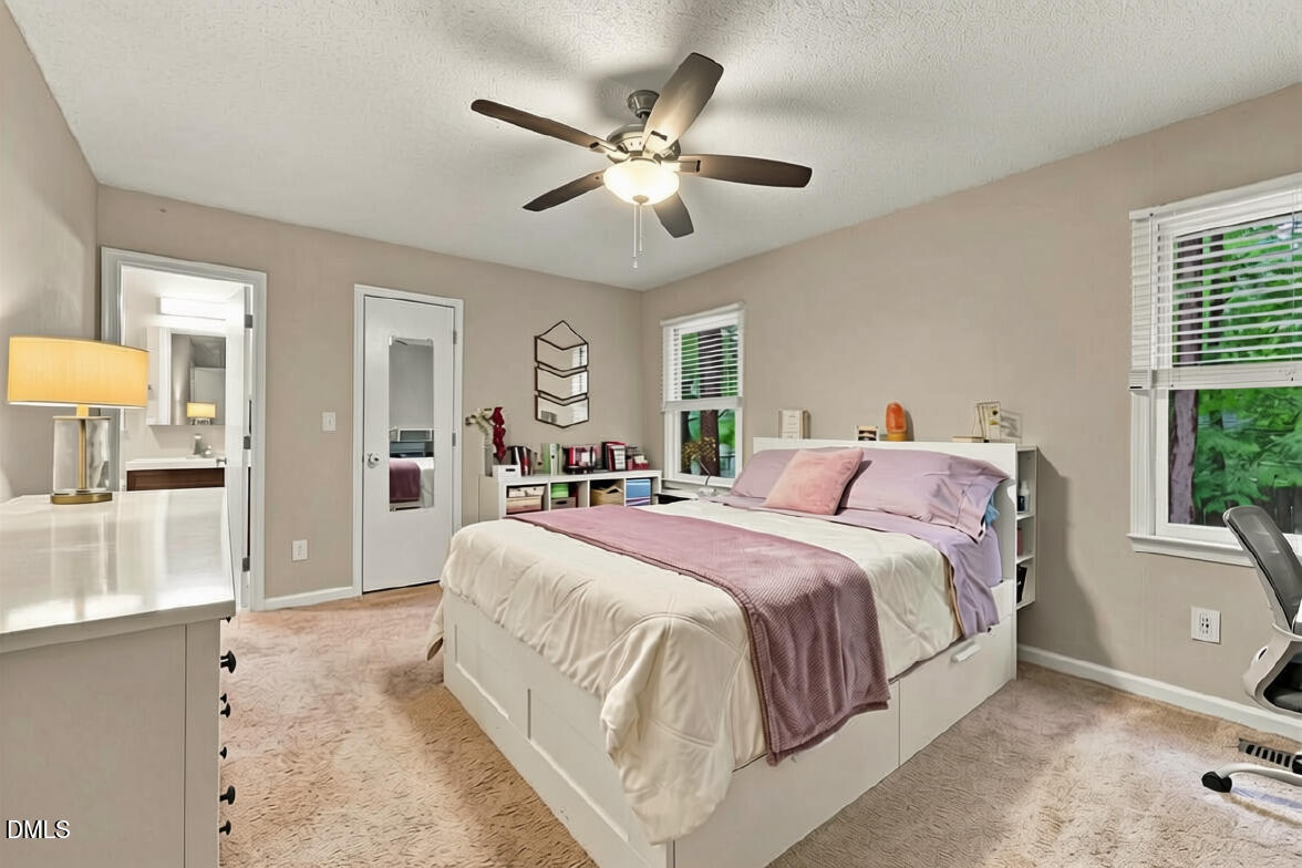 101 Cathedral Way Property Photo 18