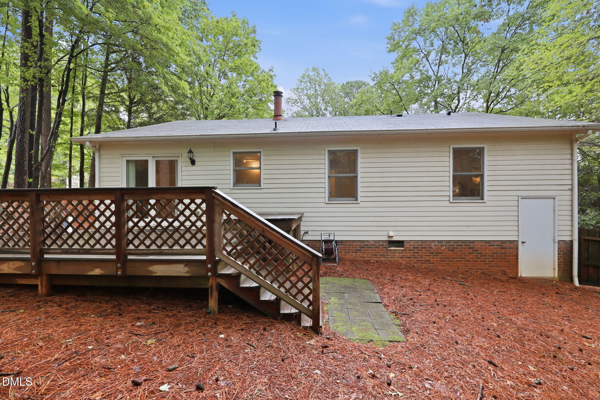 101 Cathedral Way Property Photo 34