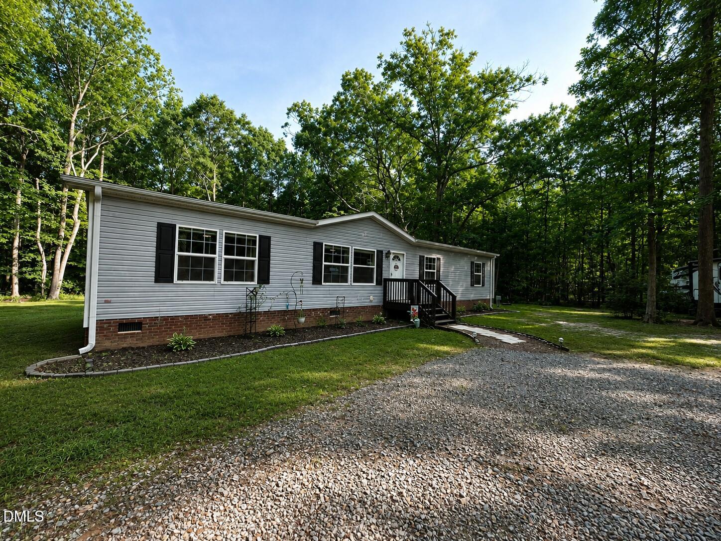 172 Sourwood Lane Property Photo 1