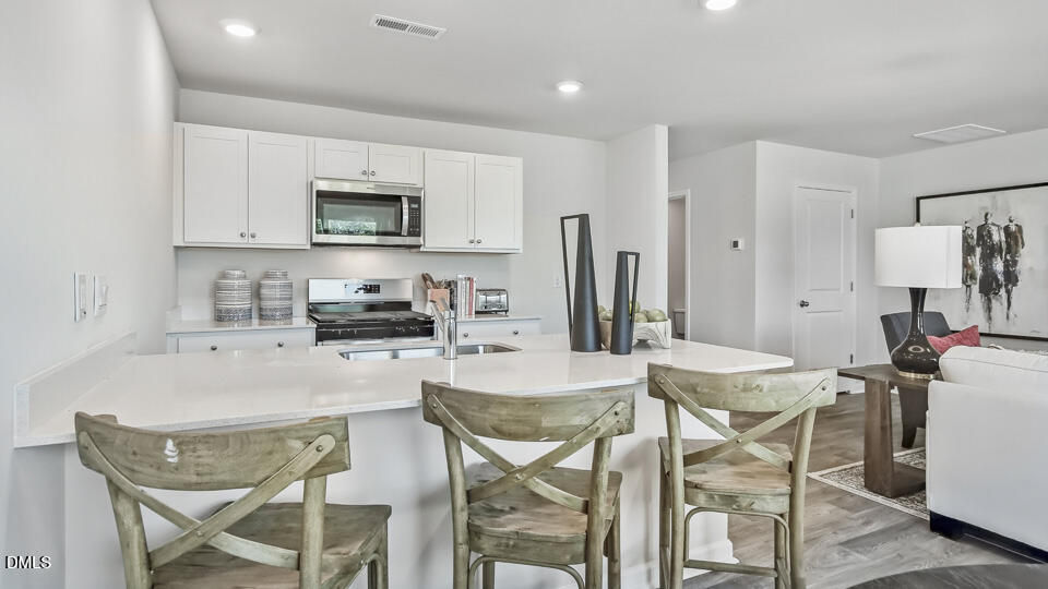 63 Bee Garden Court Property Photo 10