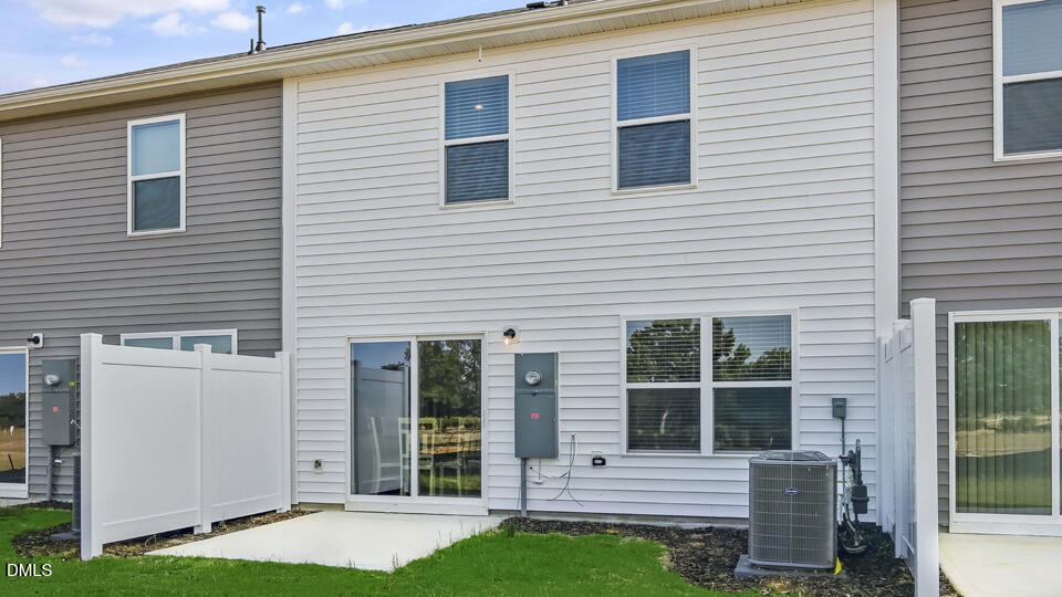 63 Bee Garden Court Property Photo 28