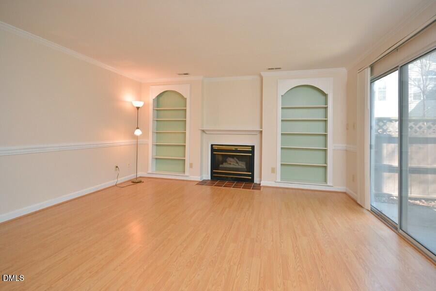 425 Summerwalk Circle Property Photo 5