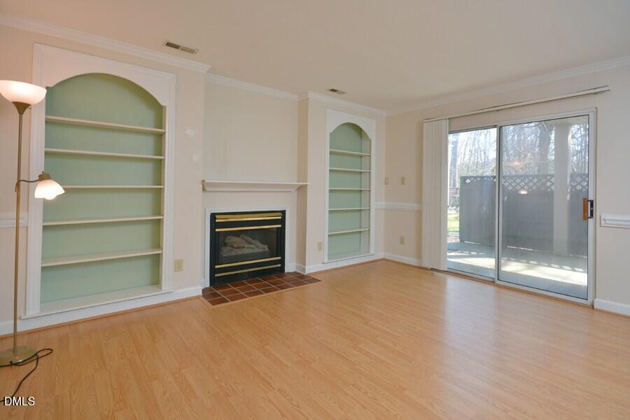 425 Summerwalk Circle Property Photo 7