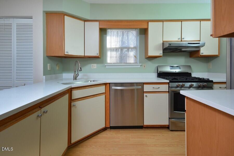 425 Summerwalk Circle Property Photo 13