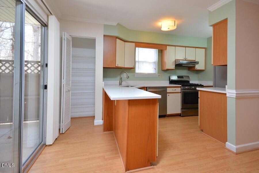 425 Summerwalk Circle Property Photo 16