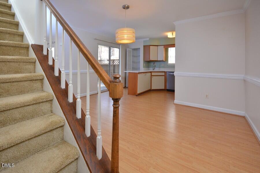 425 Summerwalk Circle Property Photo 24