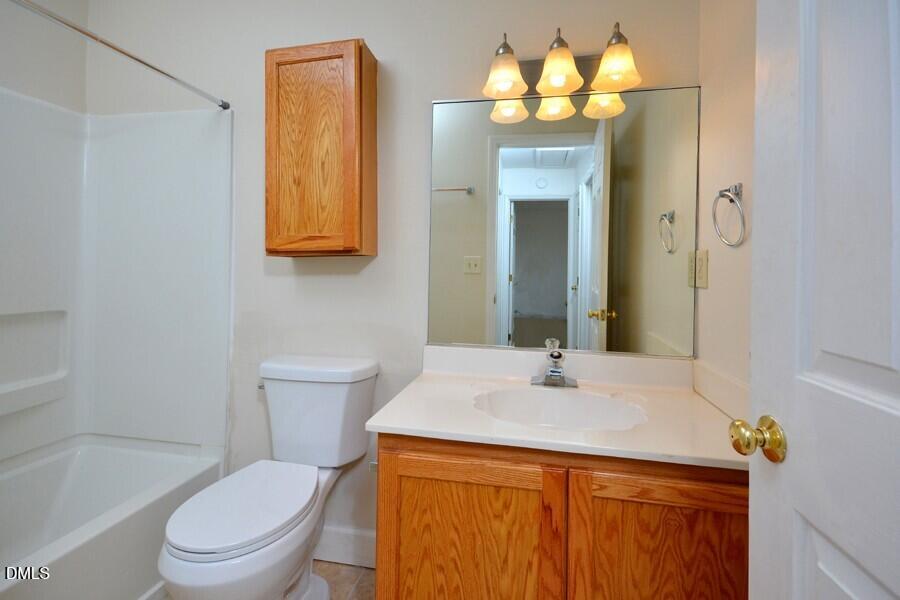 425 Summerwalk Circle Property Photo 25
