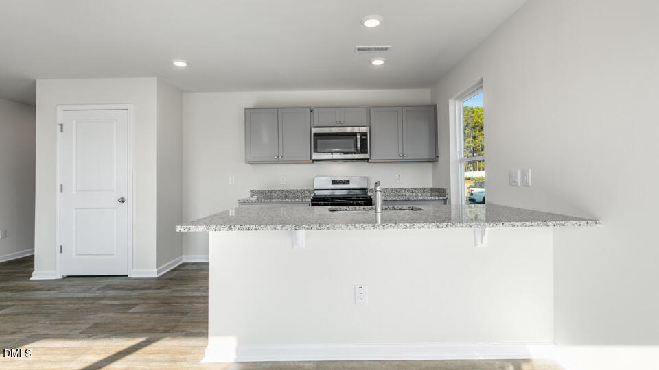 59 Bee Garden Court Property Photo 3