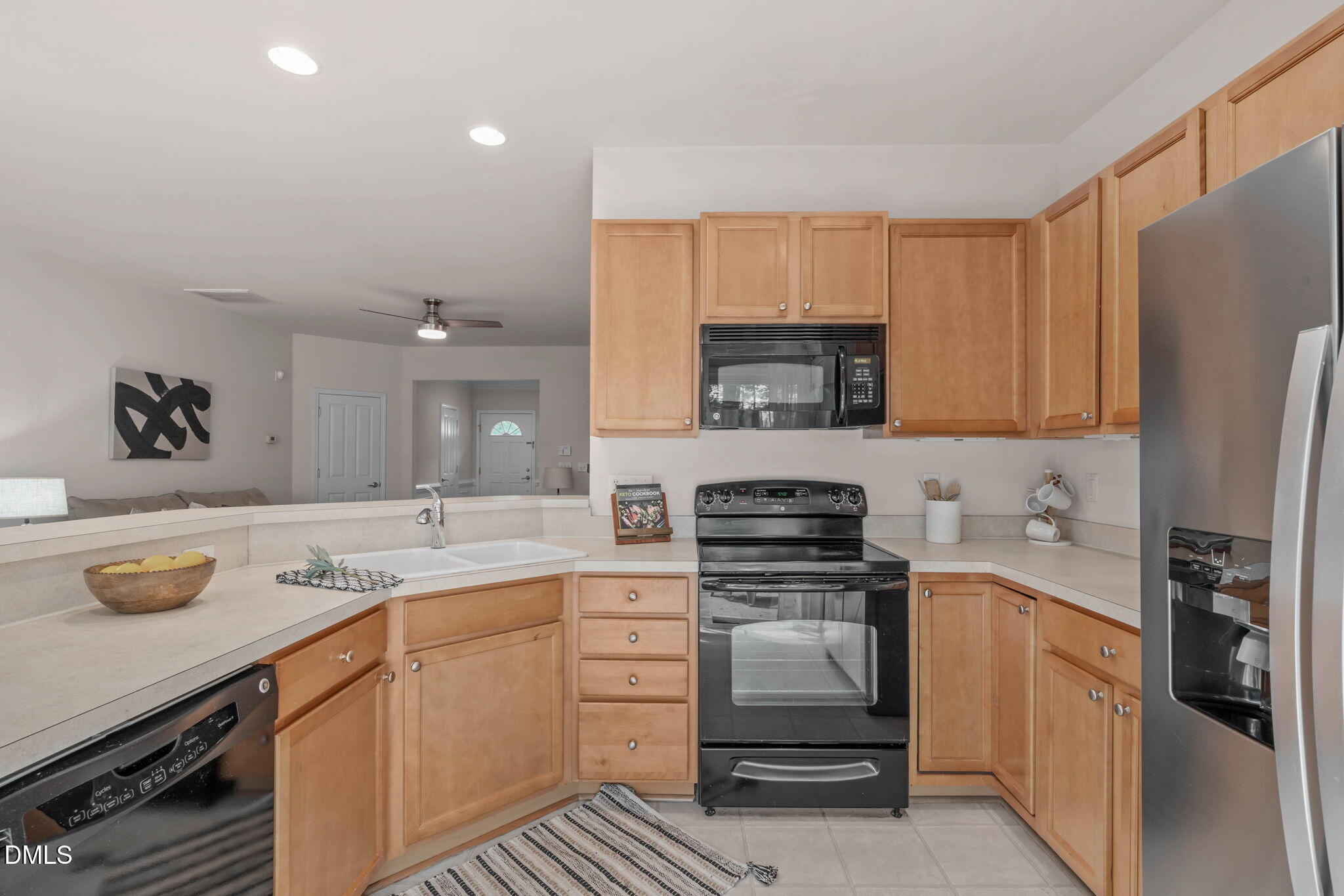 411 Perrault Drive Property Photo 3