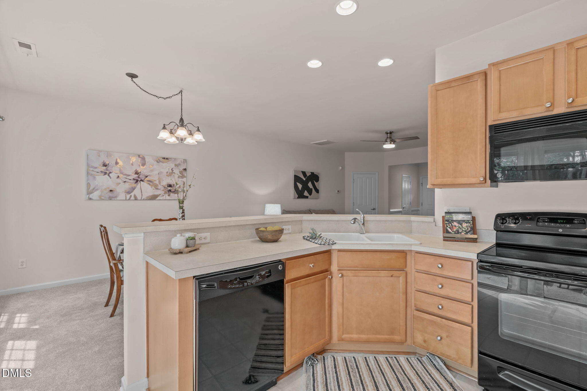 411 Perrault Drive Property Photo 15