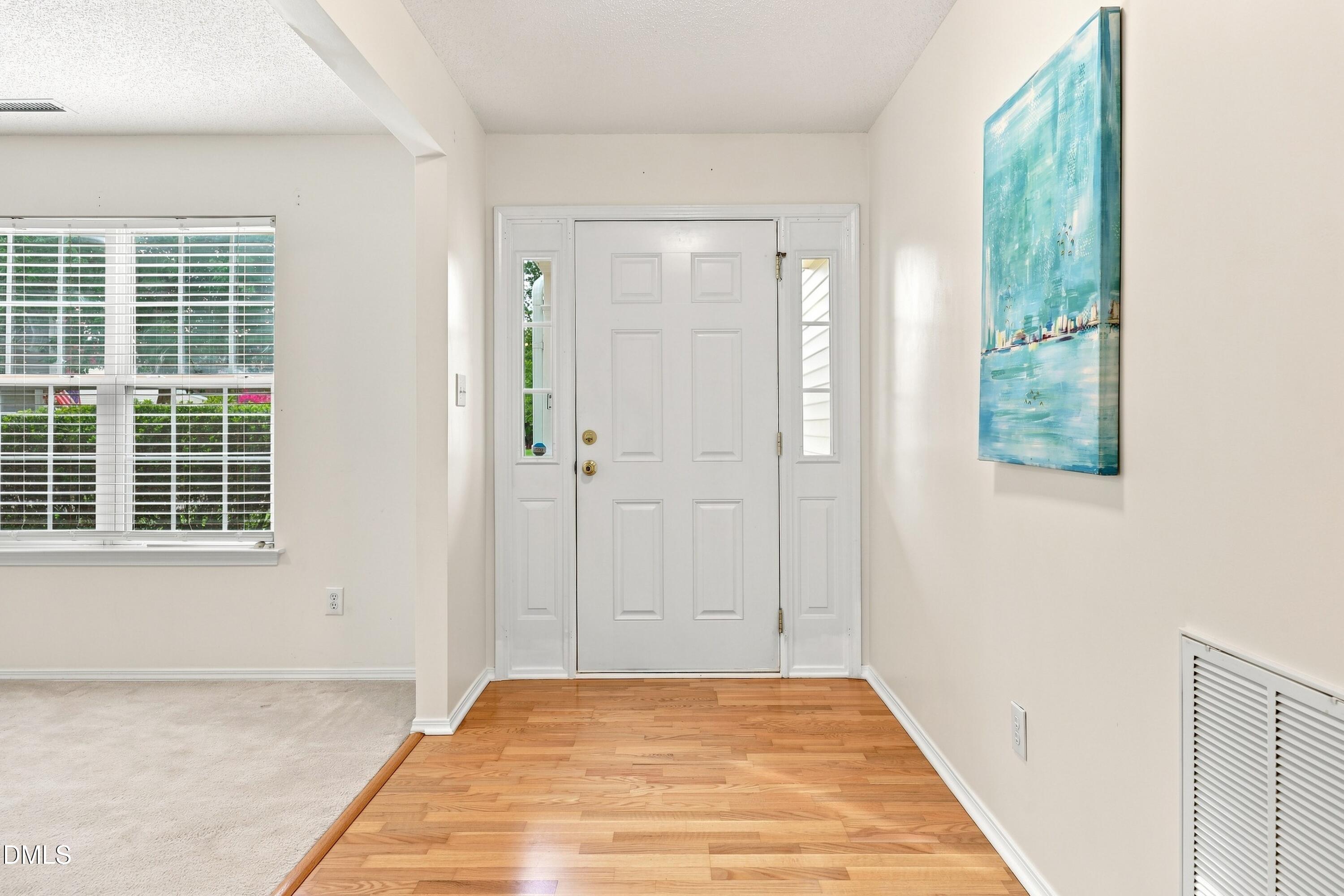 6001 Crayford Drive Property Photo 4
