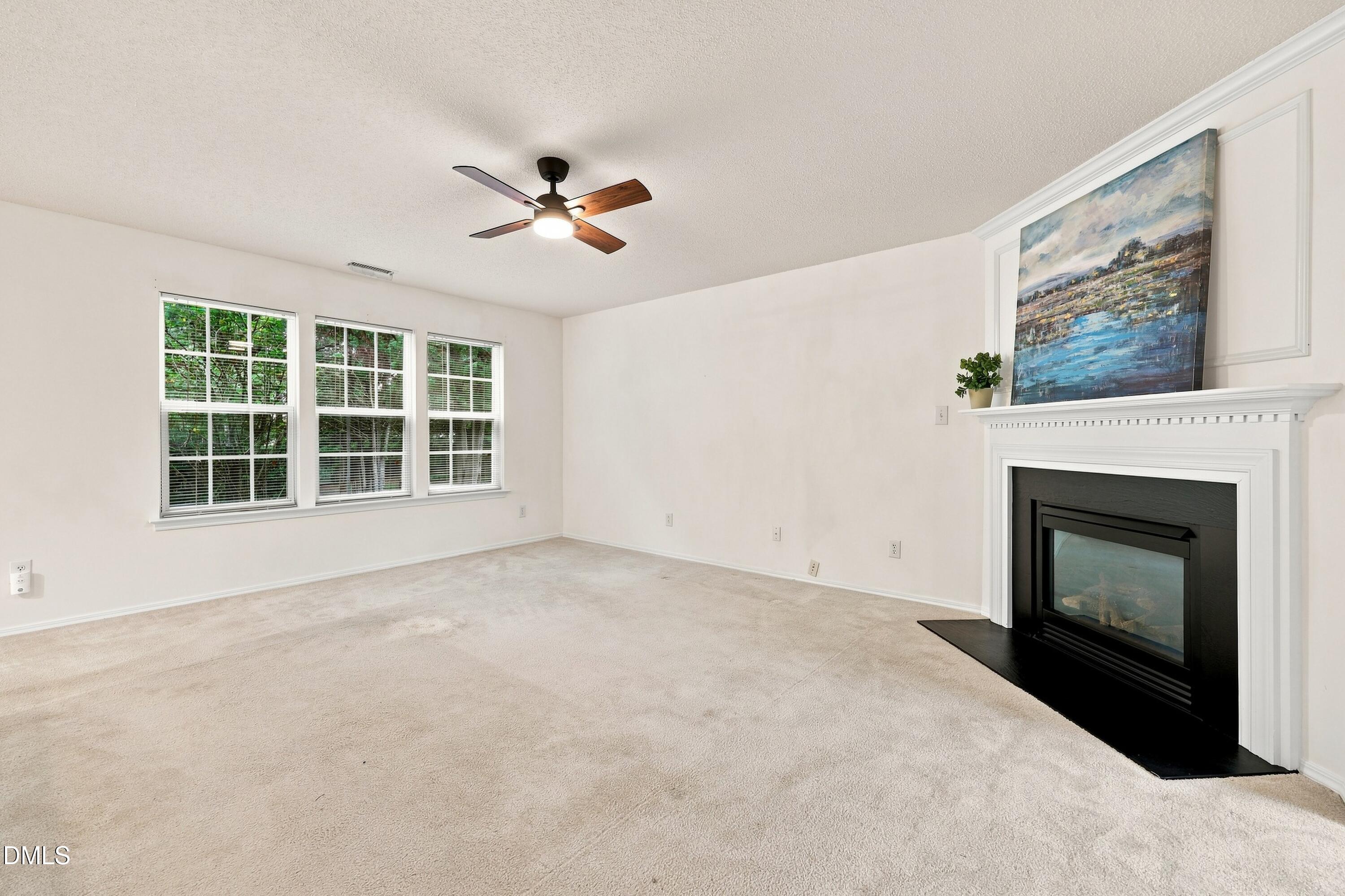 6001 Crayford Drive Property Photo 12
