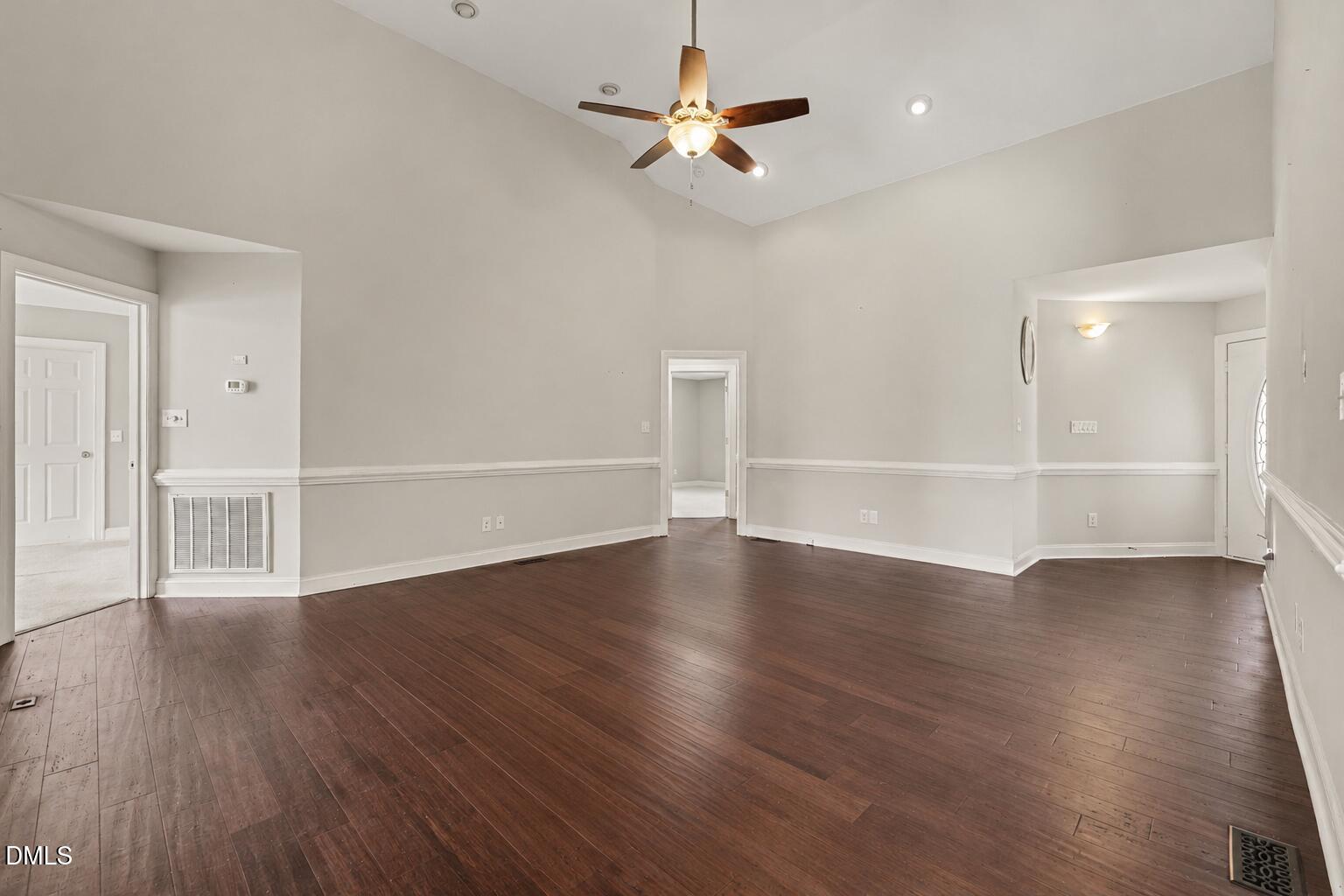201 N Herring Street Property Photo 2