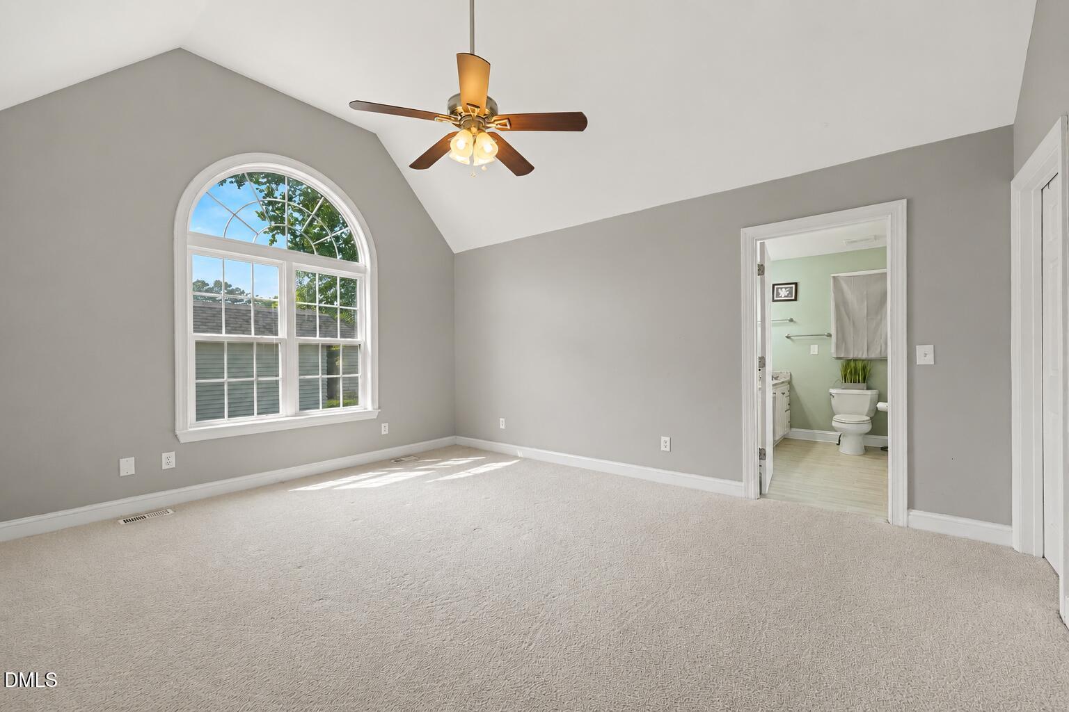 201 N Herring Street Property Photo 10