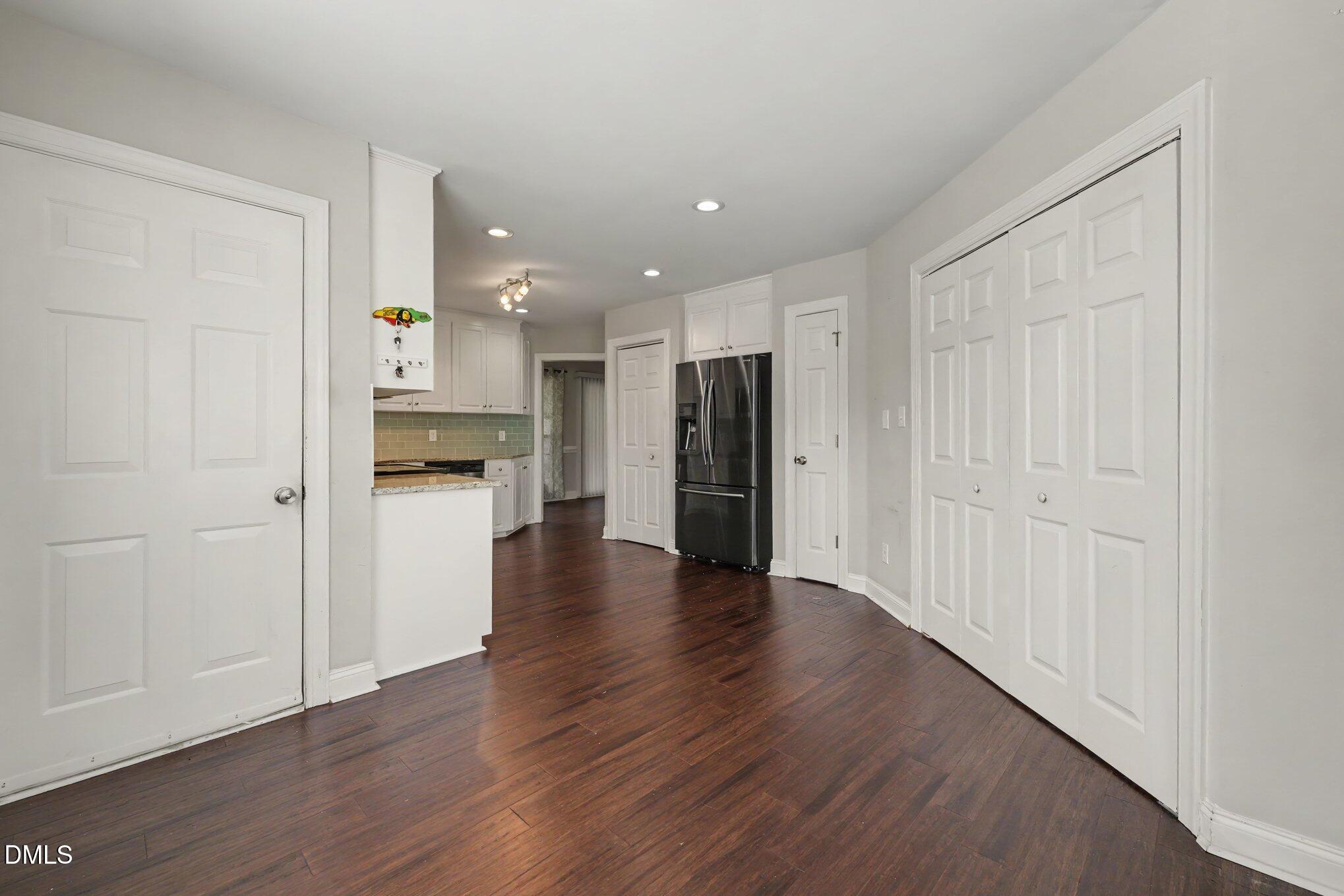 201 N Herring Street Property Photo 25