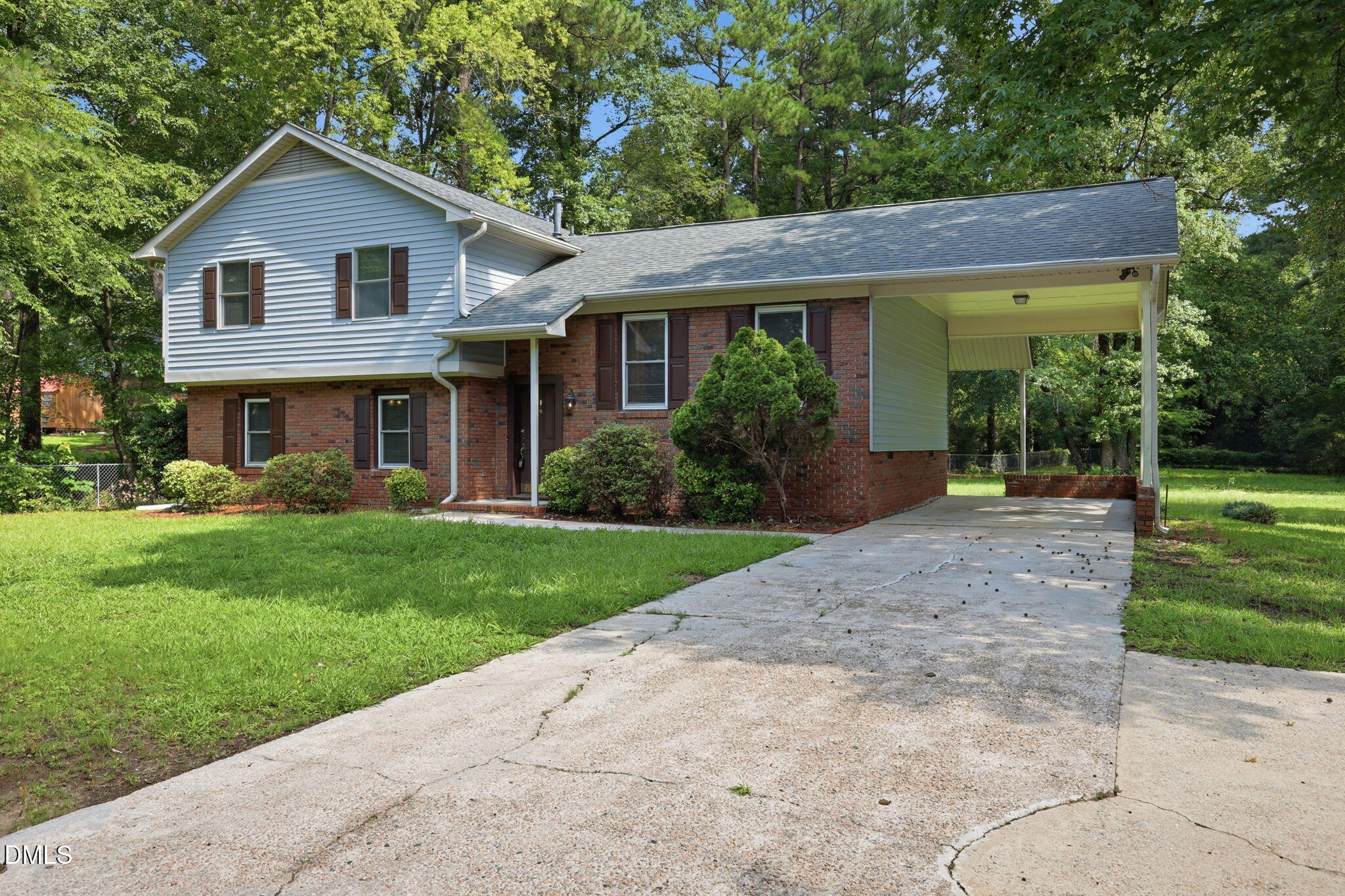 3113 Comstock Road Property Photo 2