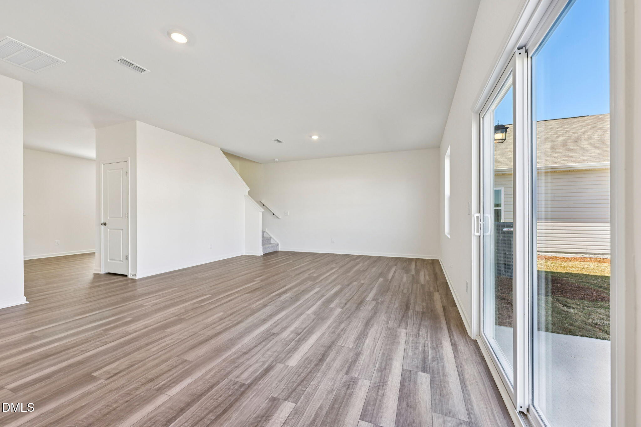 1669 Solace Way Property Photo 14