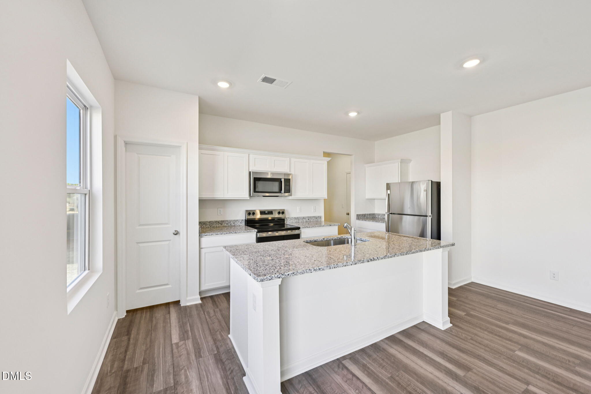 1669 Solace Way Property Photo 18