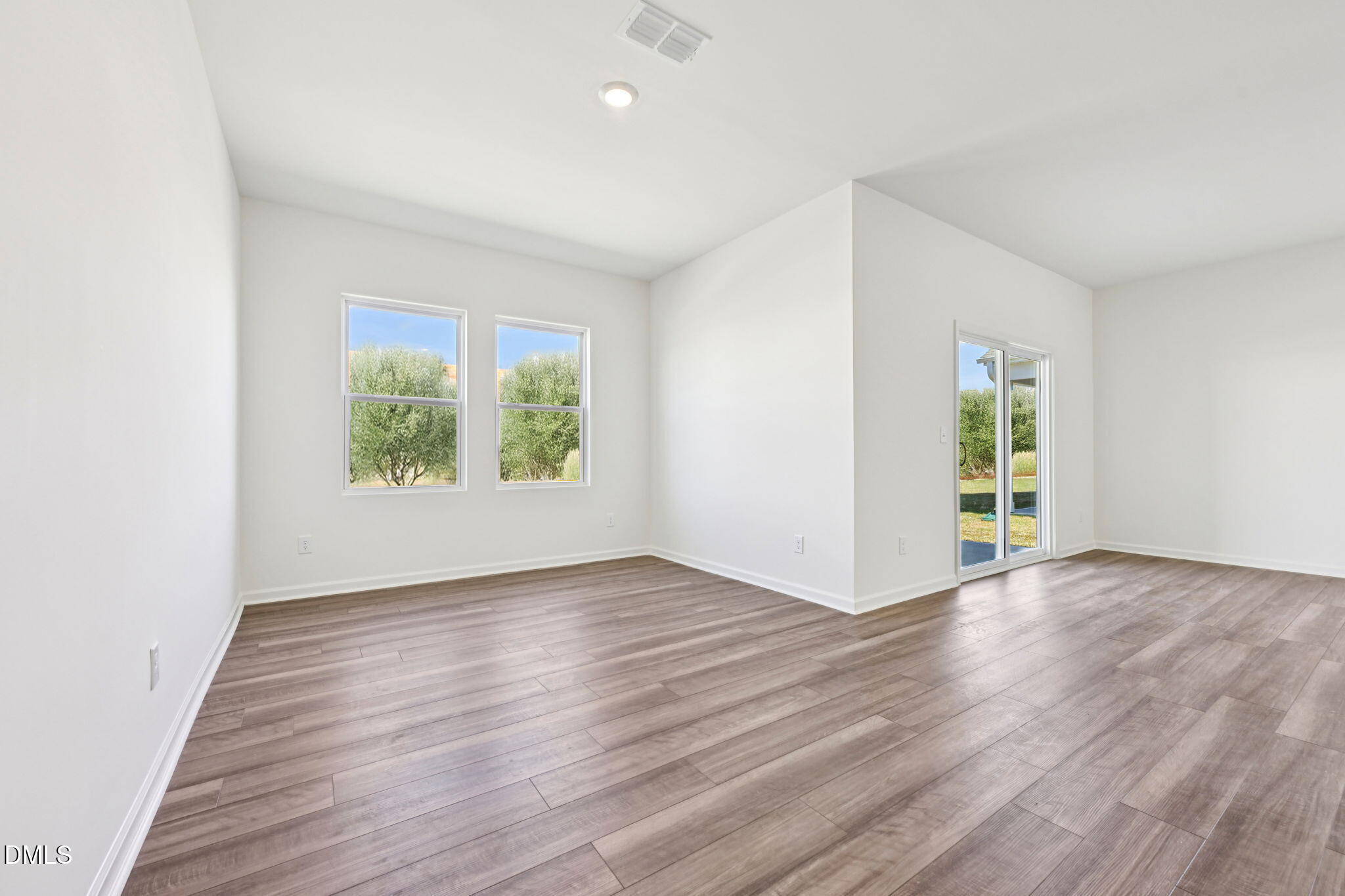 1665 Solace Way Property Photo 10