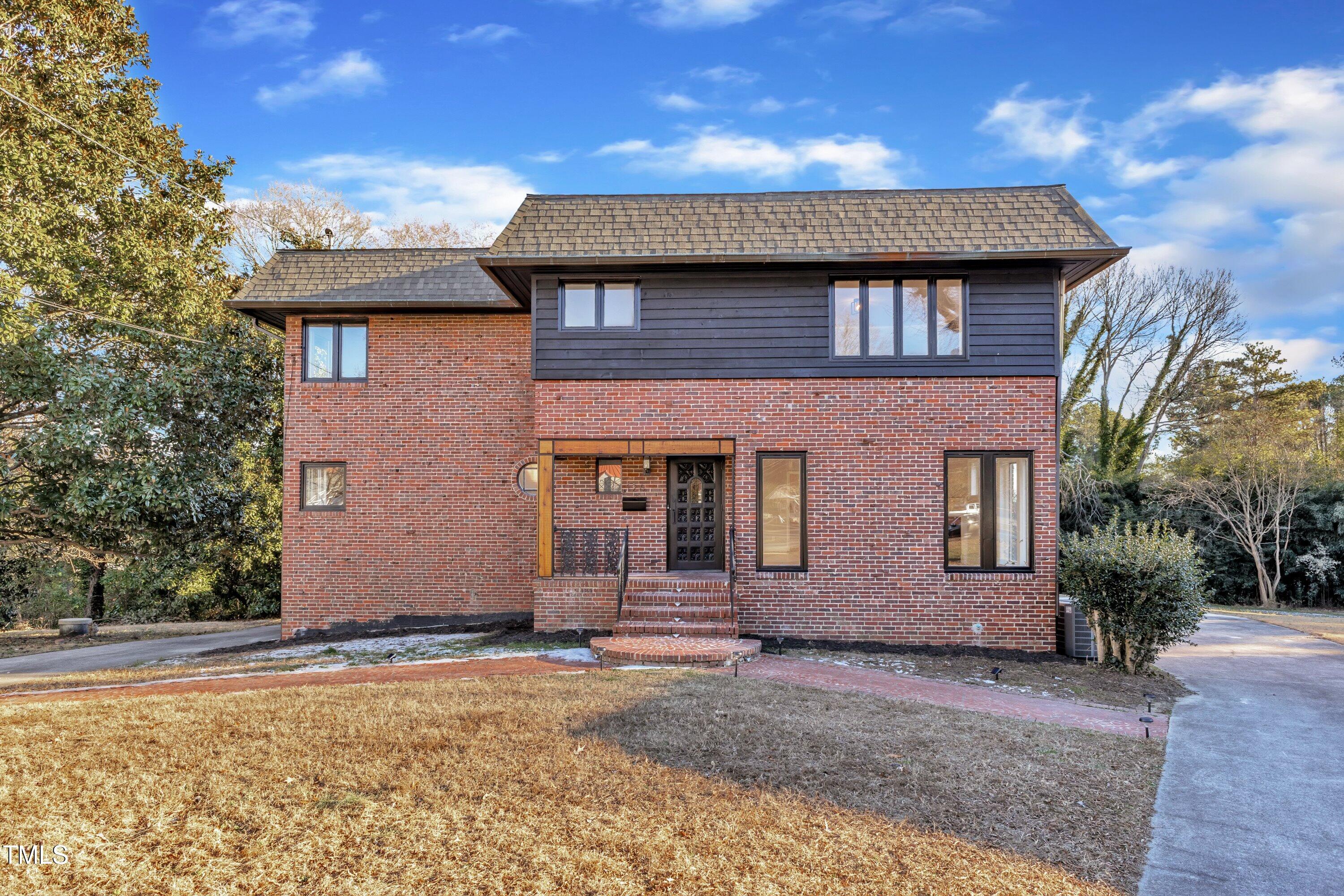 126 Person Street Property Photo 2