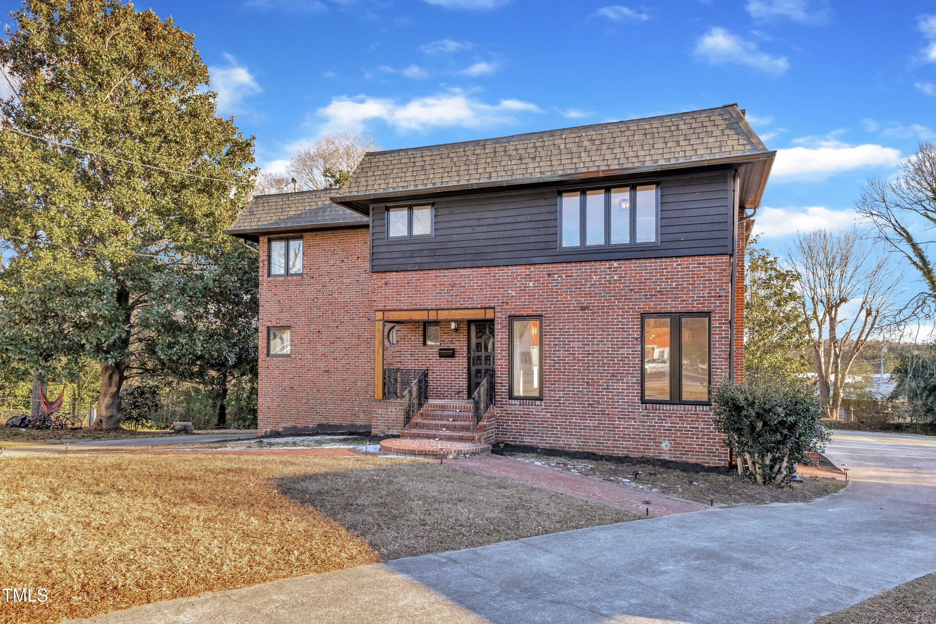 126 Person Street Property Photo 3