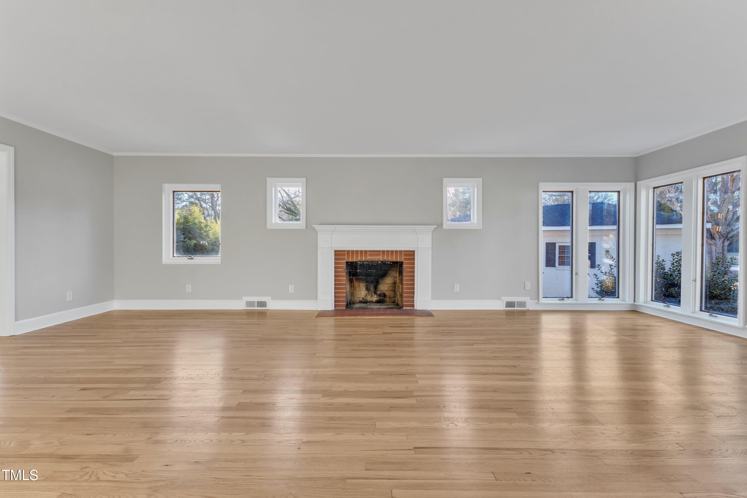 126 Person Street Property Photo 8