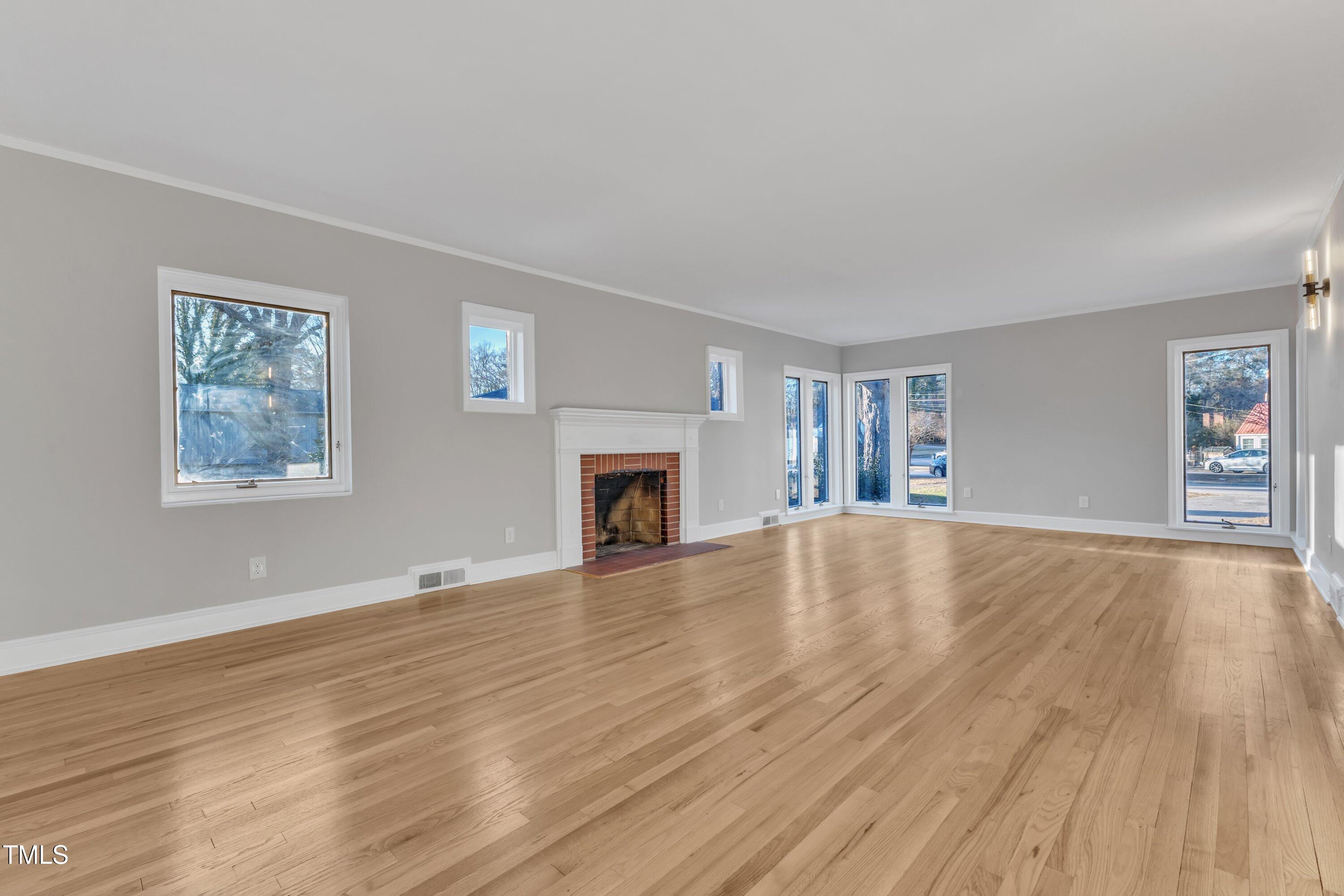 126 Person Street Property Photo 9