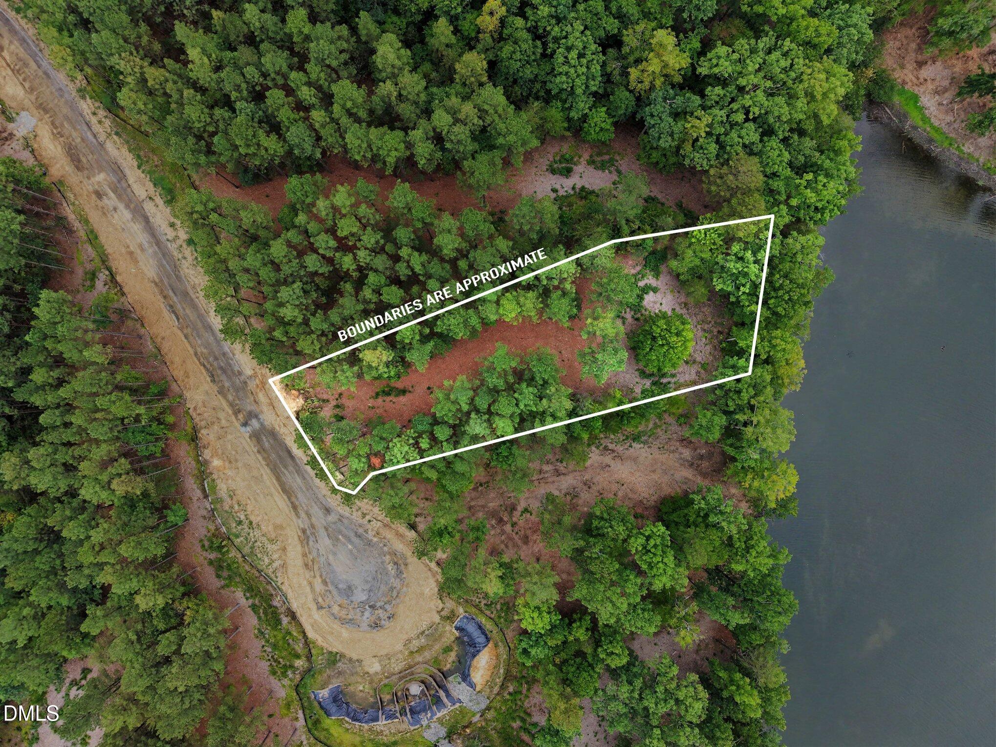 116 Windsail Point Property Photo 3