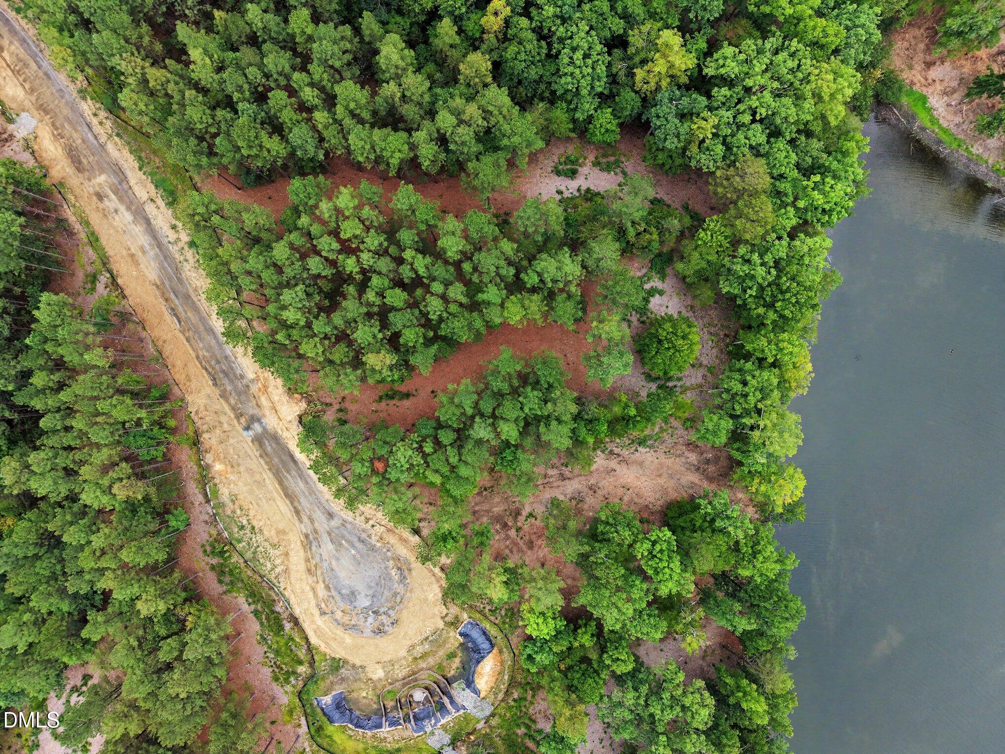 116 Windsail Point Property Photo 4