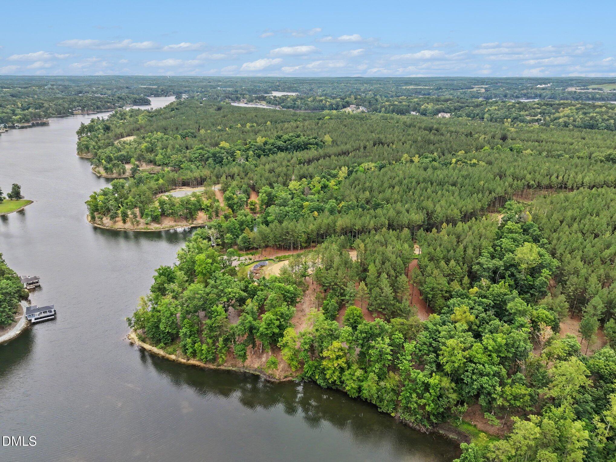 116 Windsail Point Property Photo 12
