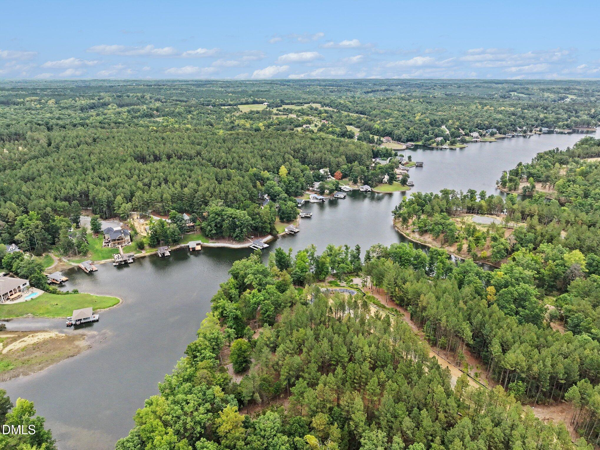 116 Windsail Point Property Photo 13