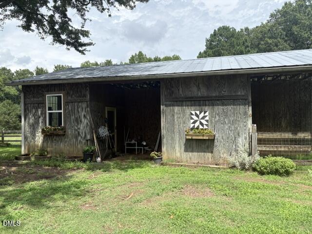 1527 W Castalia Road Property Photo 41